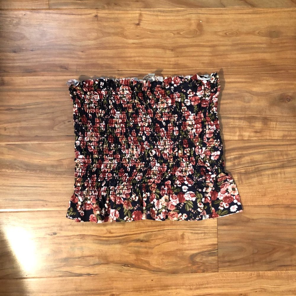 FLORAL SCRUNCH TUBE TOP